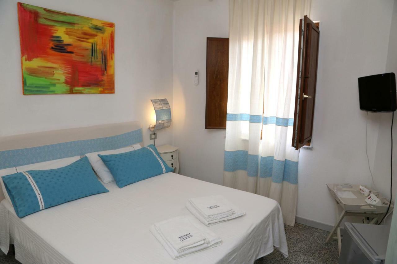 Bed and Breakfast Il Tramonto à Castelsardo Extérieur photo